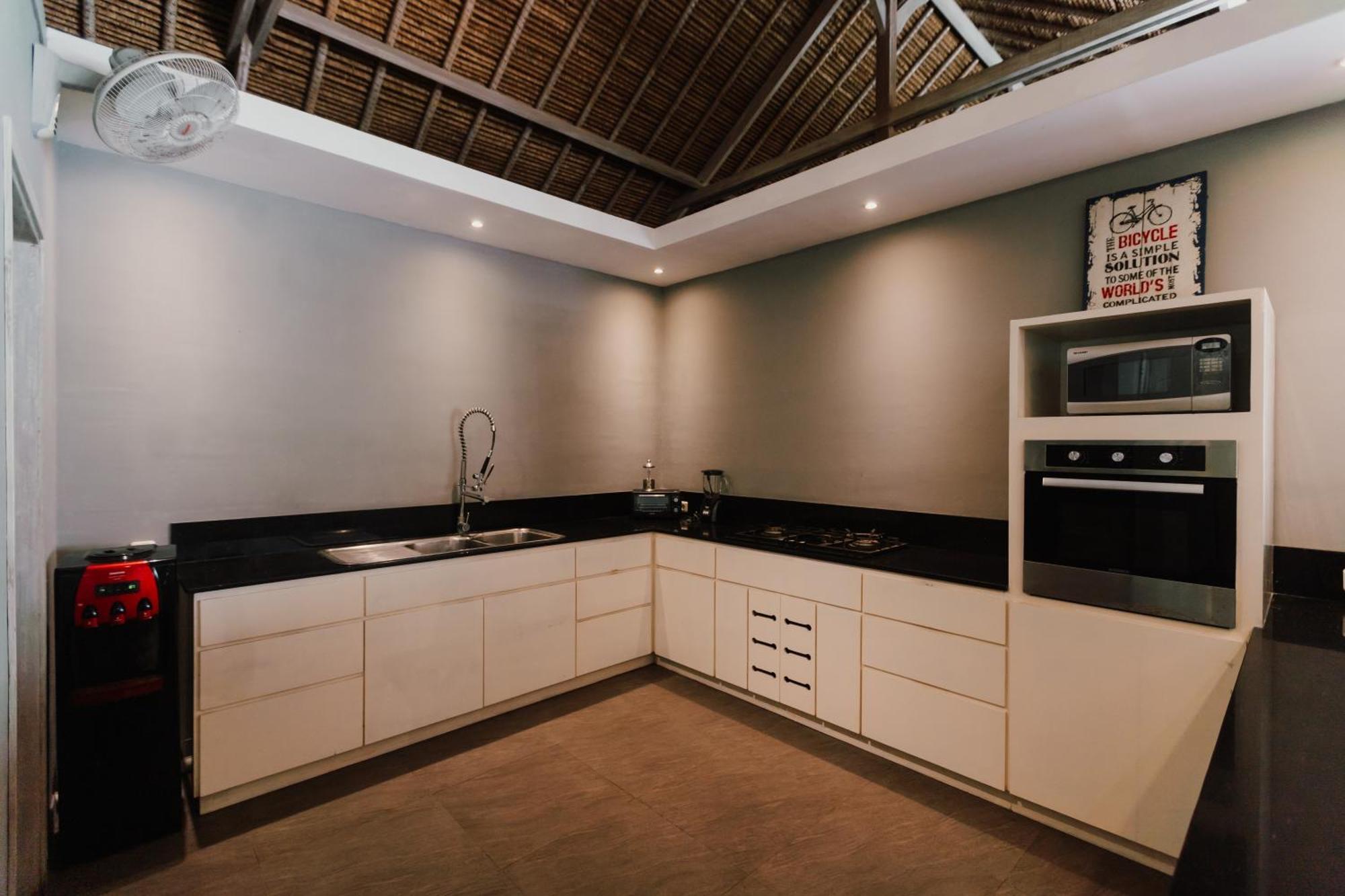 Maylie Bali Villa & Bungalows Canggu  Ngoại thất bức ảnh